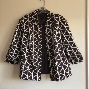 Pre-Owned LE BOS Women’s 2 Piece Set-Blazer & Brown Top (Size: 16W)